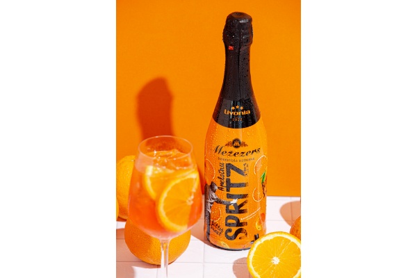 web_2022_aperol_spritz_-_010_2090153513