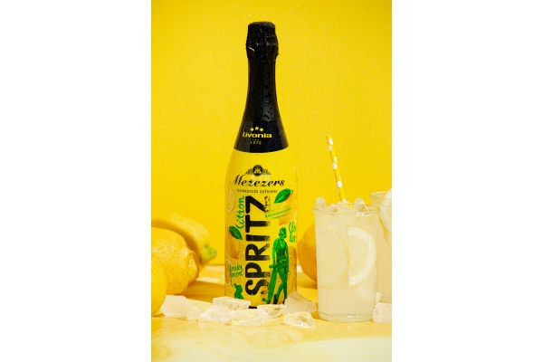 web_2022_lemon_spritz_-_002_1777739478